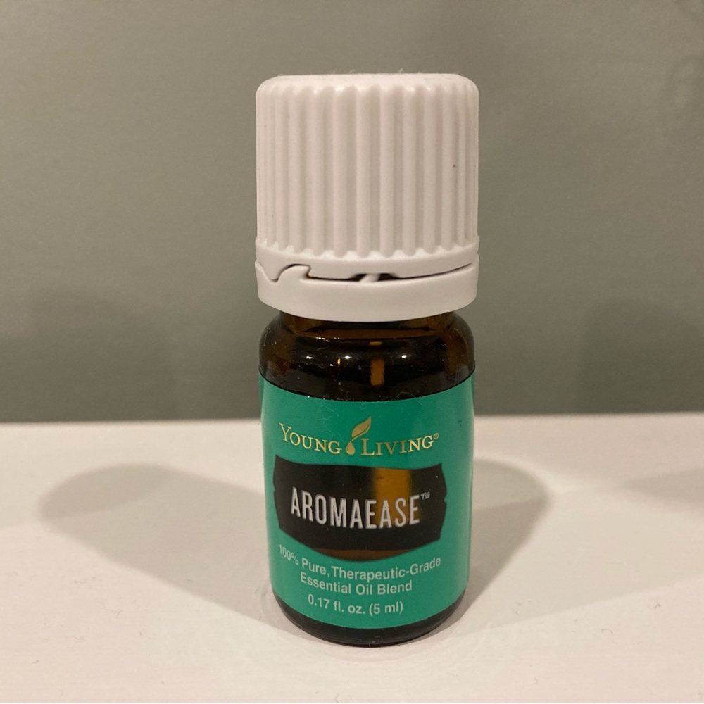 NEW Young Living AROMAEASE Essential Oil Blend, 5ml, Aroma‎ Ease